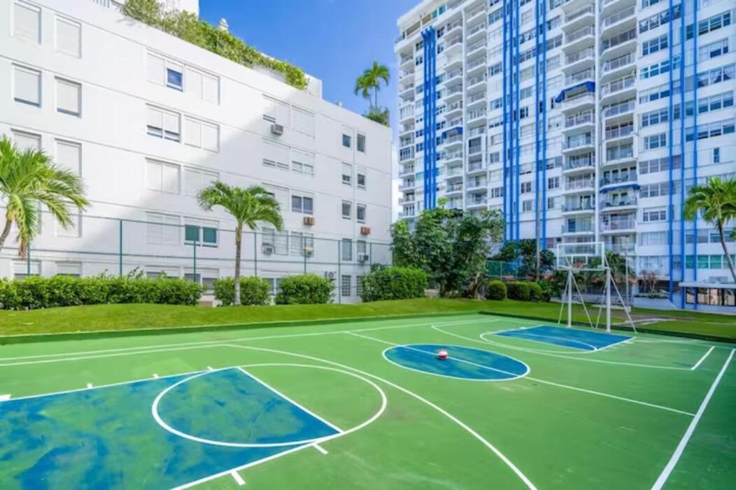Sunset Paradise Cozy Beachfront Escape - Isla Verde サンジョアン エクステリア 写真